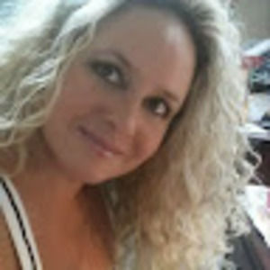 Meet your Posher, Connie